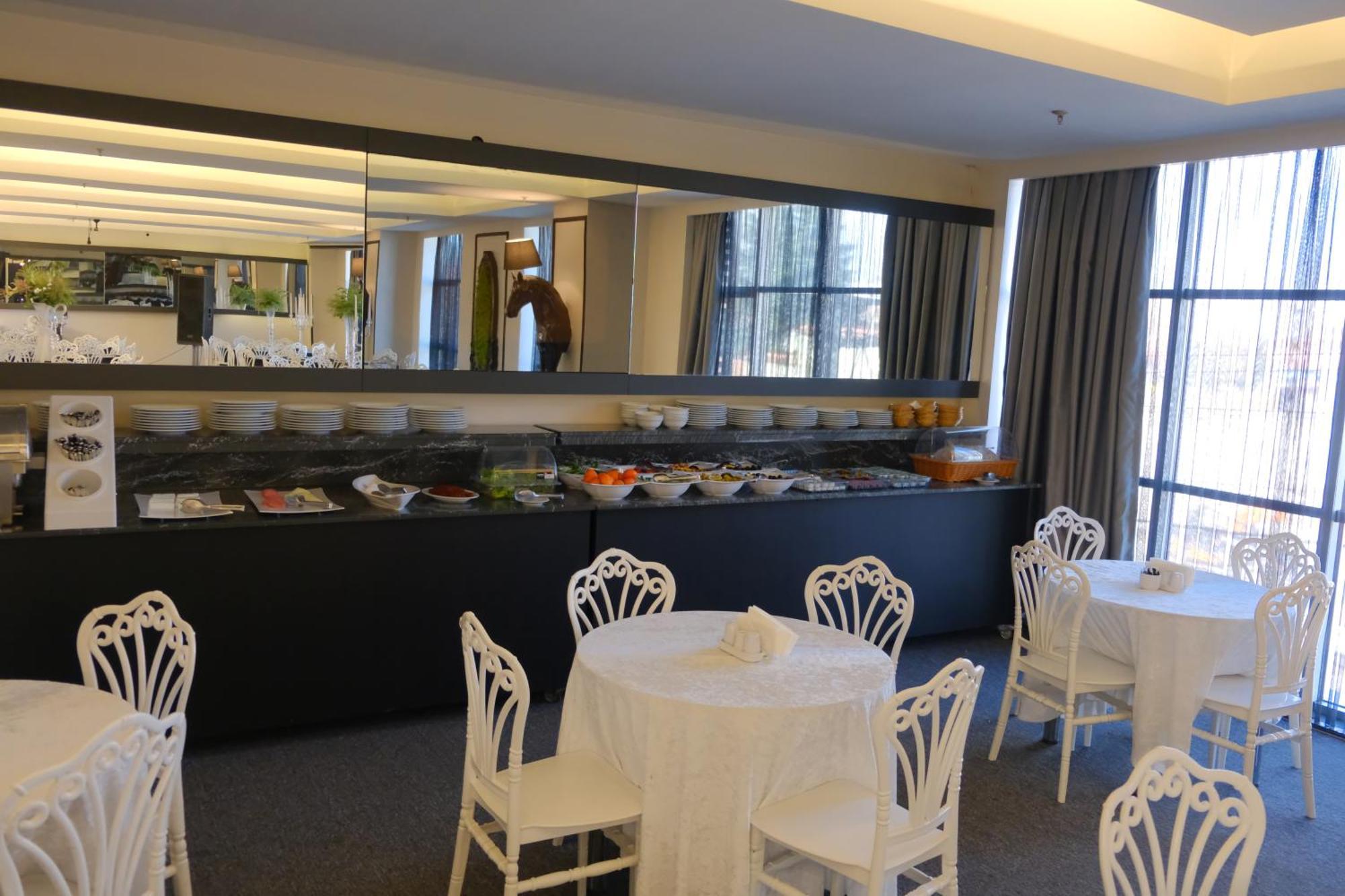 Marwa Hotel Eskişehir Buitenkant foto